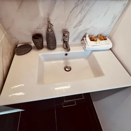 Le Perrault Elegance * Montpellier